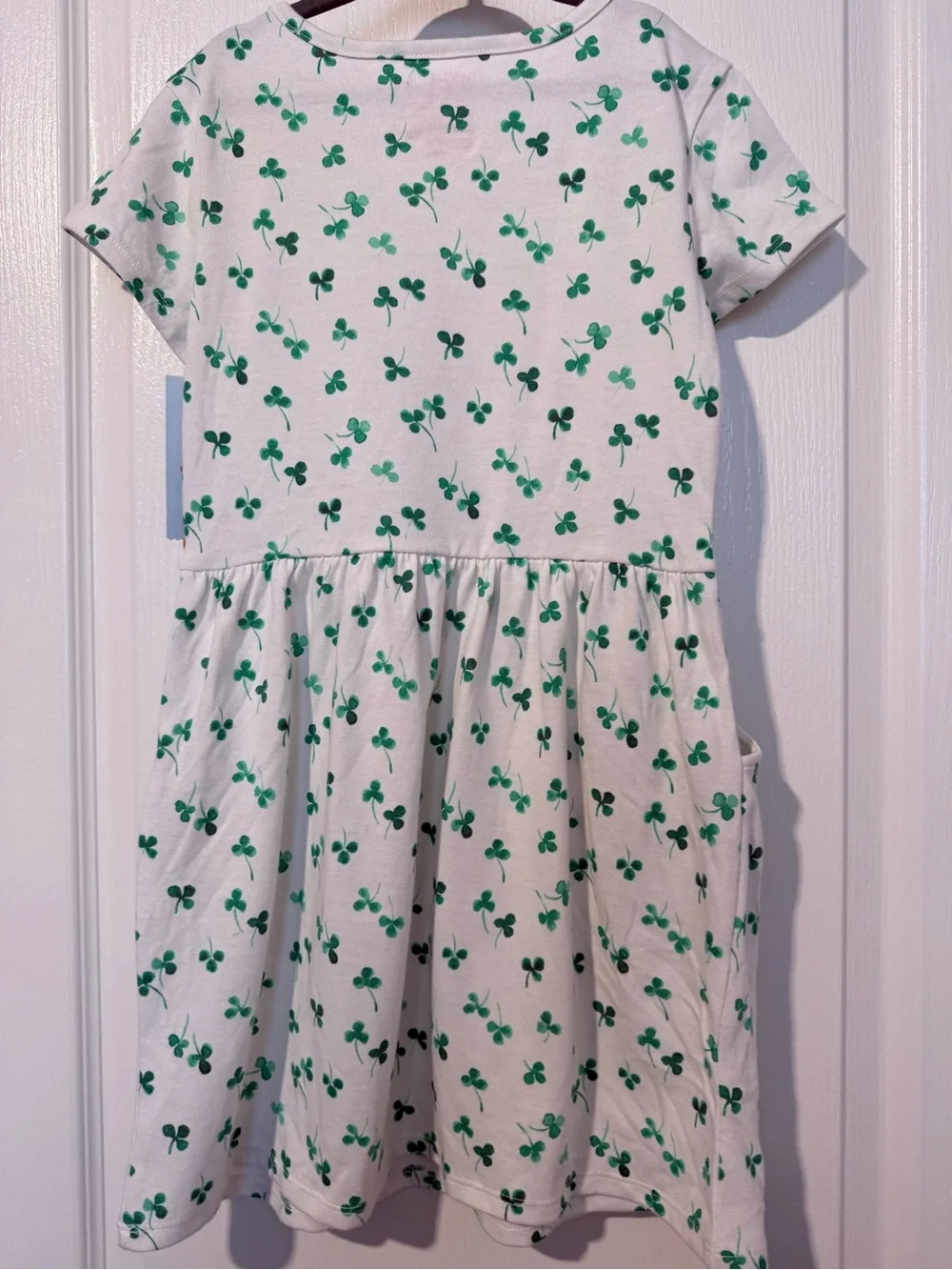 NWT Cat & Jack Girls Clover Print Dress Size S (6/7) White & Green with Pockets